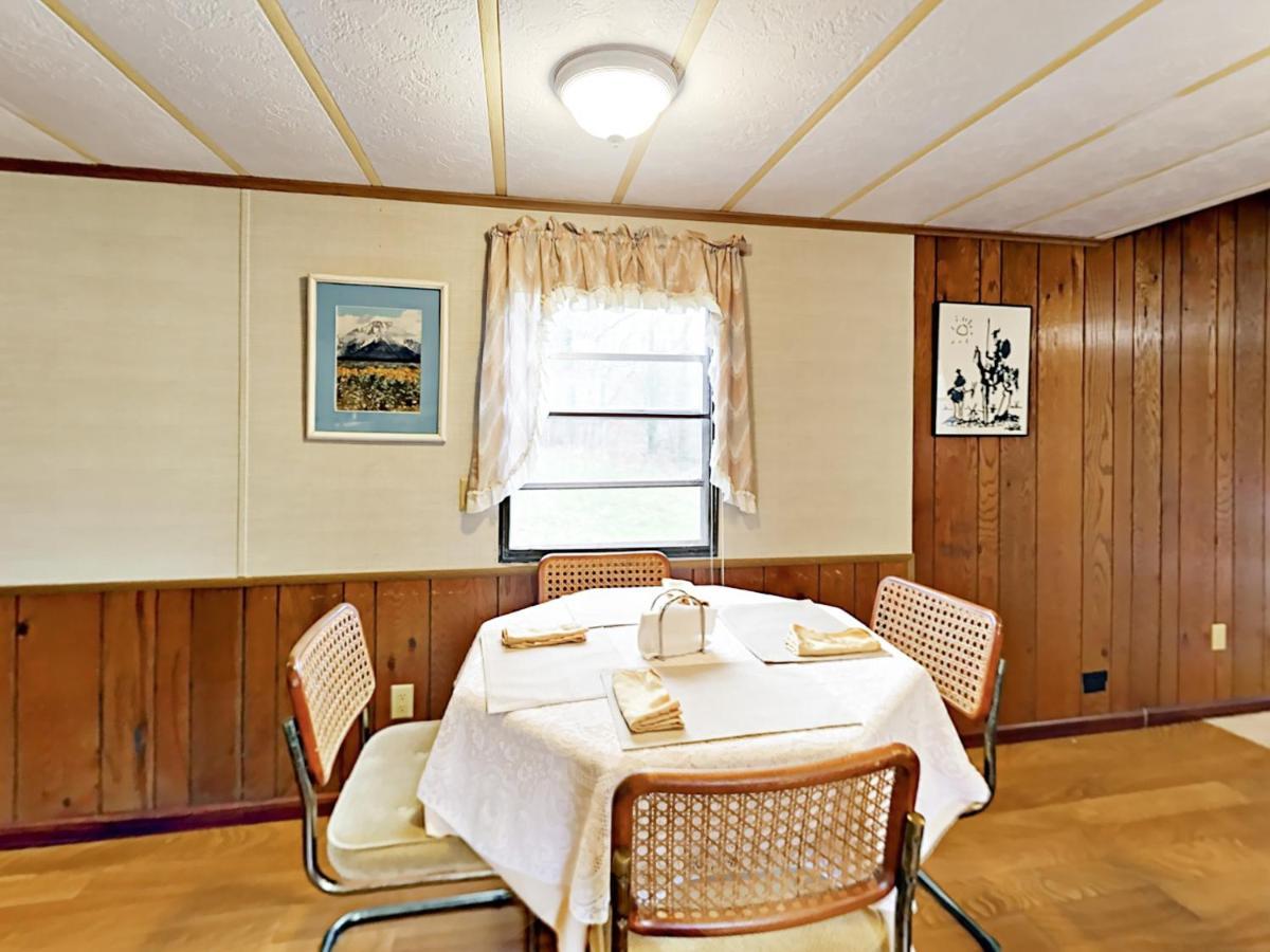 Serenity Views Bungalow - Close To City And Parkway! Villa Weaverville Exterior foto